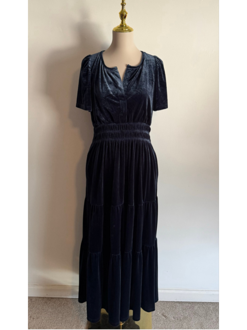 Women's See and Be Seen Velvet Midi Dress Blue Size S